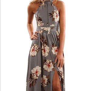 NWOT GREY FLORAL MAXI DRESS W SLIT. SIZE 4/6